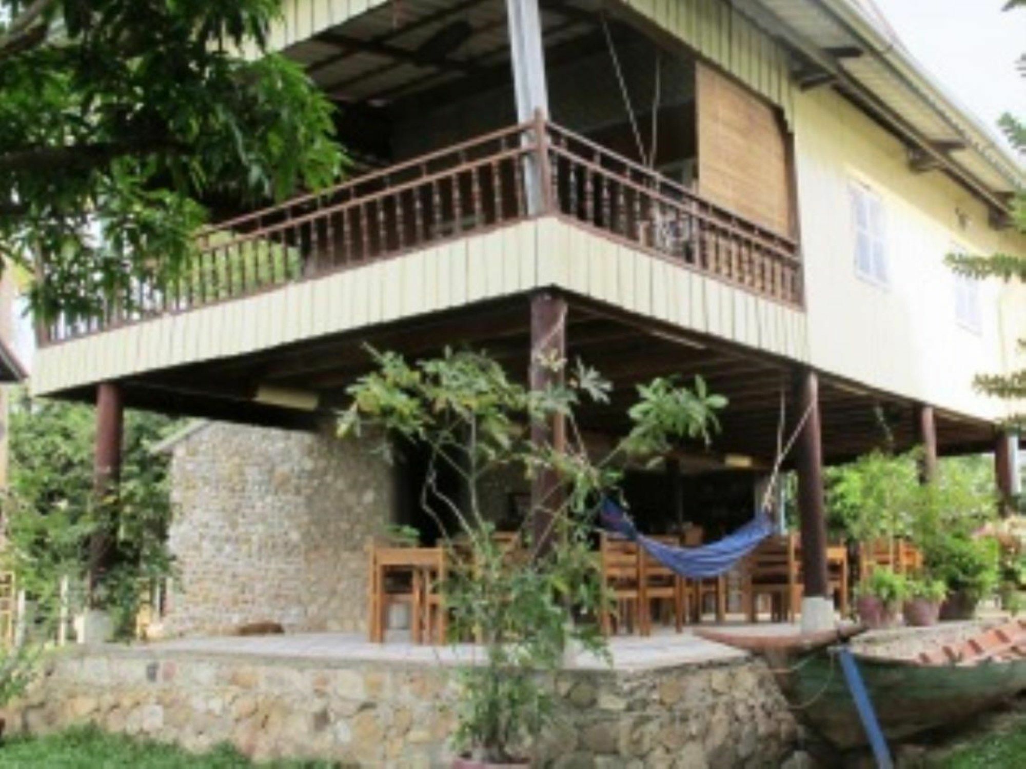 Champa Lodge Kampot Exterior photo